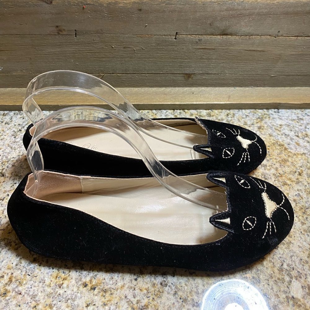 ✅Tens Yu Velvet Cat face flats
